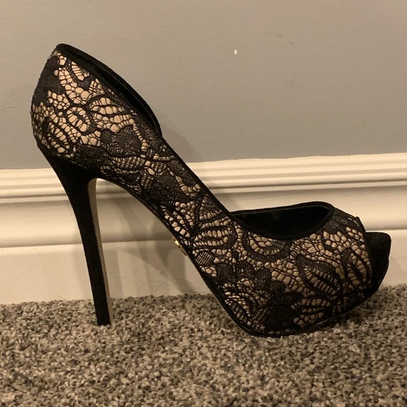 BeBe size 8 1/2 worn once platform heels - Picture 3 of 5